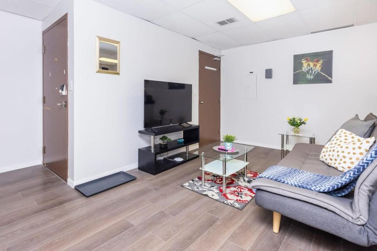 Modern 1Br Condo - Chinatown Near Little Italy 오타와 외부 사진