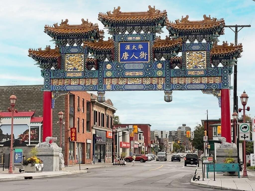 Modern 1Br Condo - Chinatown Near Little Italy 오타와 외부 사진